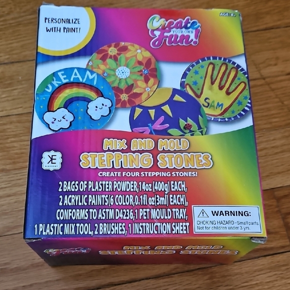 Mix and mold colorful stepping stones kit, New in box! - Picture 1 of 5